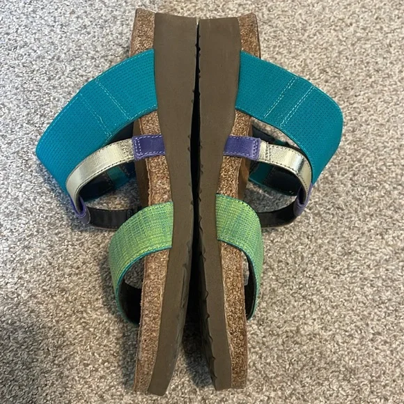 Naot sandals - Picture 4 of 6